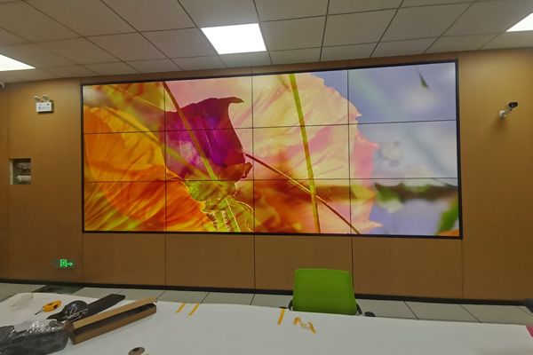 筆記本怎么連接會議大屏的，會議大屏與筆記本連接方法