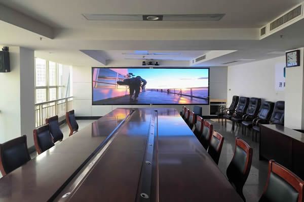 會議室使用多大尺寸的LED屏合適？