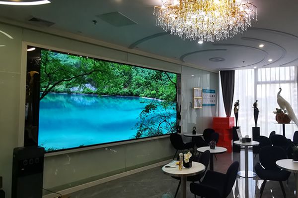 LED顯示屏可以當家庭電視使用嗎，用哪種規(guī)格型號的好？