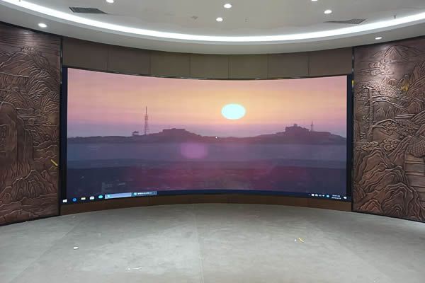 企業(yè)大廳led大屏怎么選擇？